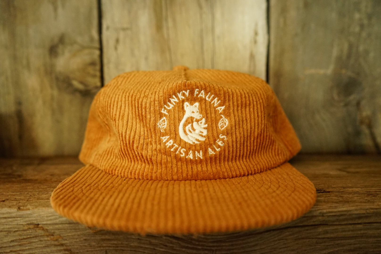HOMES 5 Panel Corduroy Hat - Camel — HOMES Brewery